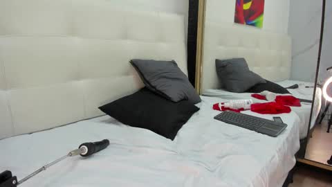 Snapshot of sexy78michell chatting on 02.15.25 sexy78michell online show from 02.15.25