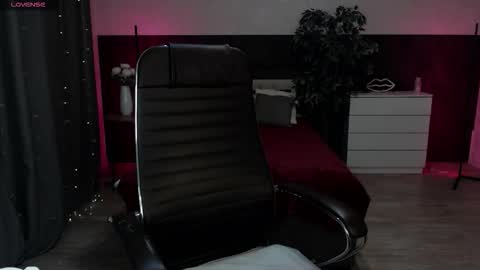 Snapshot of sexy_alexxia chatting on 11.02.25 Alexia online show from 11.02.25