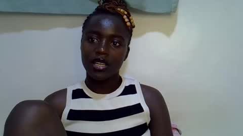 Snapshot of sexy_alia1 chatting on 01.11.26 sexy_alia1 online show from 01.11.26