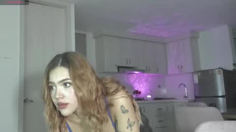 Lucy  Annyy online show from 02.22.25