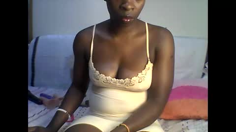 Snapshot of sexy_annbel chatting on 02.28.26 Ann online show from 02.28.26