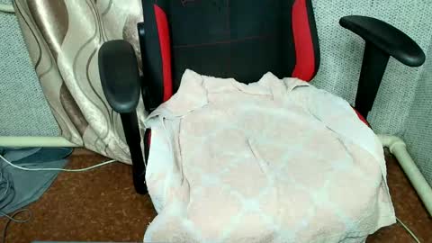 Jessica  Face only in pvt or in snapchat Dont ask more.... online show from 10.02.25