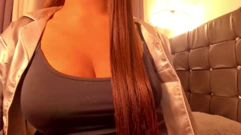 Snapshot of sexy_asian_sandy chatting on 02.12.26 sandy online show from 02.12.26