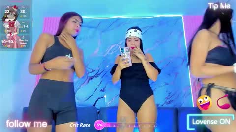 Zara and Leidy online show from 12.19.25