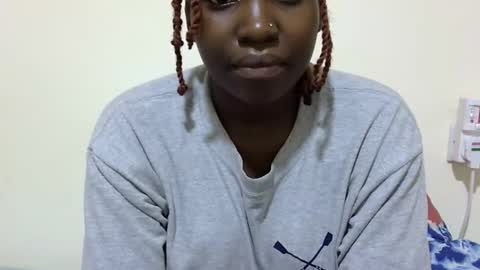 sexy butt1 online show from 03.12.25