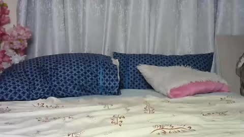 sexy_caramel8 online show from 10.13.25