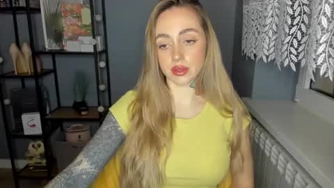 C o r a l i e online show from 12.26.24