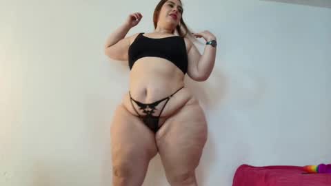 karla           instagram  online show from 02.04.25