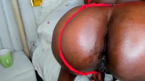 Snapshot of sexy_cutejoy chatting on 01.29.25 Joy online show from 01.29.25