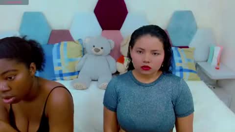sexy_duo_girl online show from 06.12.26
