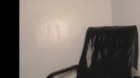 Snapshot of sexy_ebonygirl_ chatting on 02.26.26 Clara online show from 02.26.26