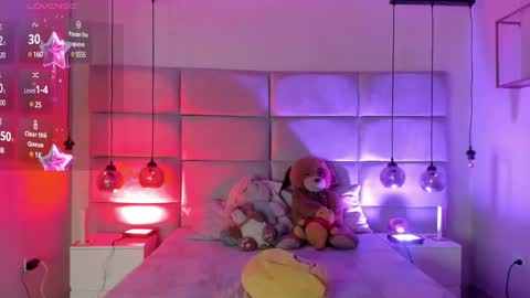 Snapshot of sexy_hot_boyy chatting on 12.07.24 Dereck Martinez online show from 12.07.24