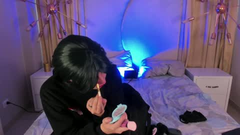 Snapshot of sexy_hot_boyy chatting on 12.28.24 Dereck Martinez online show from 12.28.24