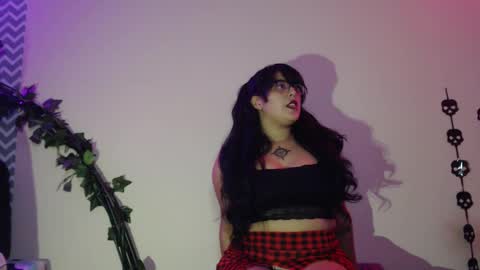    online show from 03.11.25