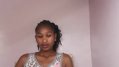 Snapshot of sexy_joyline chatting on 02.12.26 joy online show from 02.12.26