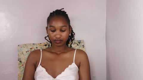 Snapshot of sexy_joyline chatting on 02.17.26 joy online show from 02.17.26