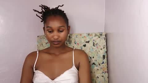 Snapshot of sexy_joyline chatting on 02.19.26 joy online show from 02.19.26