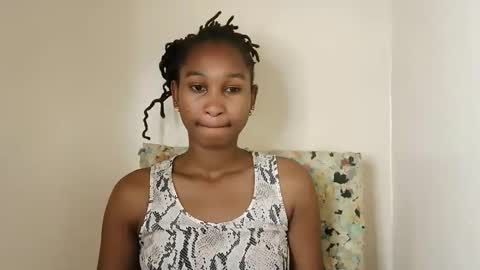 Snapshot of sexy_joyline chatting on 03.17.26 joy online show from 03.17.26