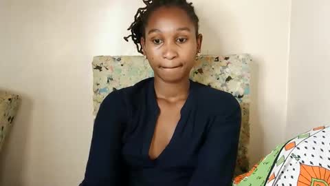 Snapshot of sexy_joyline chatting on 03.18.26 joy online show from 03.18.26