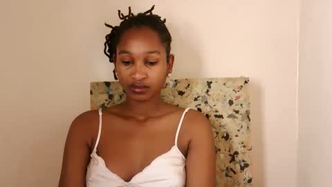 Snapshot of sexy_joyline chatting on 03.22.26 joy online show from 03.22.26