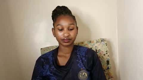 Snapshot of sexy_joyline chatting on 04.09.26 joy online show from 04.09.26