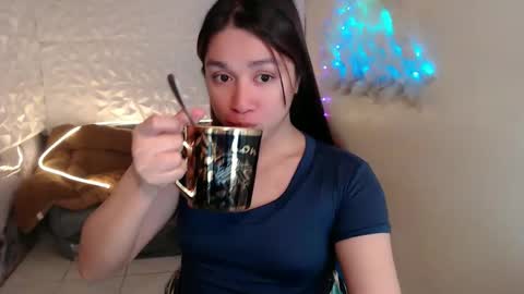 Snapshot of sexy_kitty699 chatting on 04.20.26 Kathy online show from 04.20.26