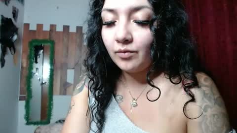 sexy lolas online show from 02.04.25