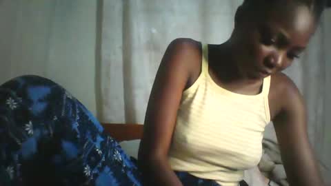 Snapshot of sexy_mariannah chatting on 05.31.26 sexy_mariannah online show from 05.31.26