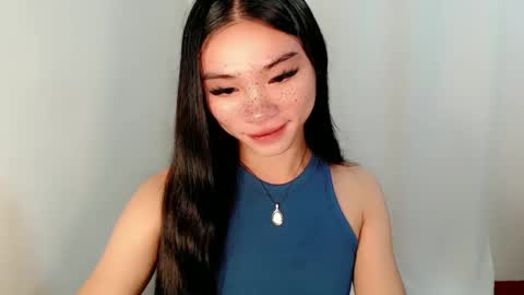 Snapshot of sexy_mikaxoxo chatting on 02.21.25 mika online show from 02.21.25