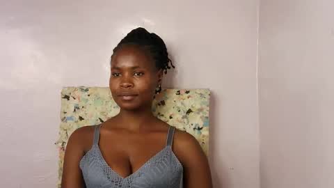 Molyne online show from 02.23.26