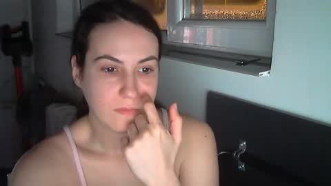 Snapshot of sexy_slimm25 chatting on 02.21.25 Slimm online show from 02.21.25