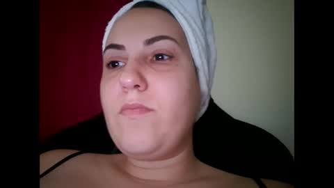 Snapshot of sexy_slimm25 chatting on 06.06.26 Slimm online show from 06.06.26