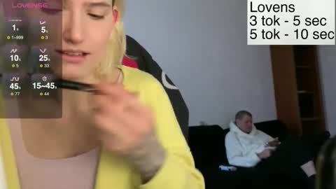 Sexy-Sweets online show from 12.16.25