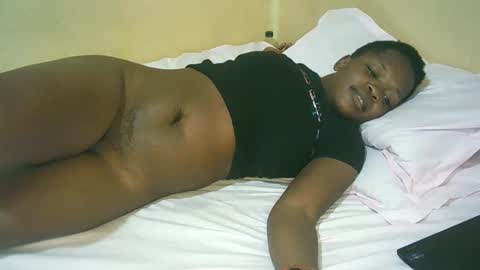 Snapshot of sexy_tiffah33 chatting on 01.21.25 Tiffah online show from 01.21.25