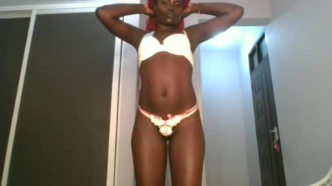 Snapshot of sexy_veena chatting on 06.28.26 sexy_veena online show from 06.28.26