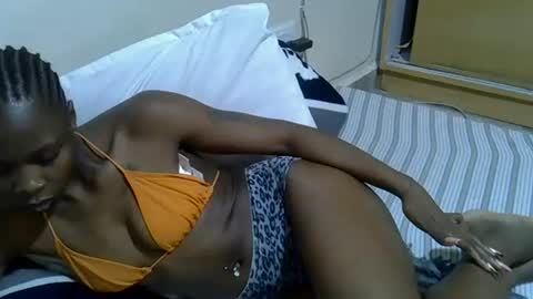 Snapshot of sexy_vennice chatting on 06.20.26 sexy_vennice online show from 06.20.26
