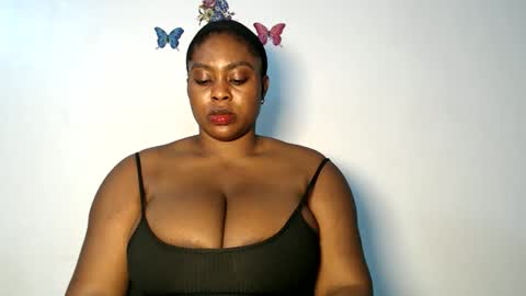 Luna online show from 12.14.25