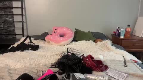 Kali  Brent online show from 12.31.24