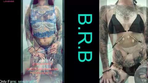 Snapshot of sexyariel15 chatting on 01.07.26 SexyAriel15 online show from 01.07.26