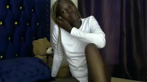 Sexybilha483 online show from 11.23.25