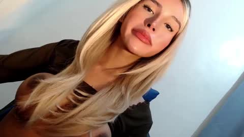 Seraphina Blaze online show from 02.10.25