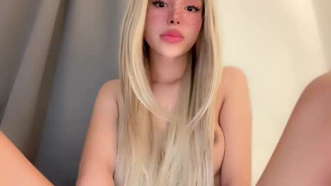 Snapshot of sexybite1 chatting on 02.22.26 Seraphina Blaze online show from 02.22.26