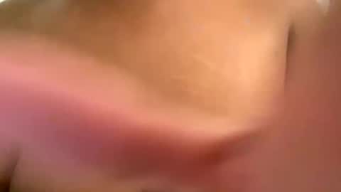 Snapshot of sexybrown05 chatting on 01.02.25 Sexybrowngirl online show from 01.02.25