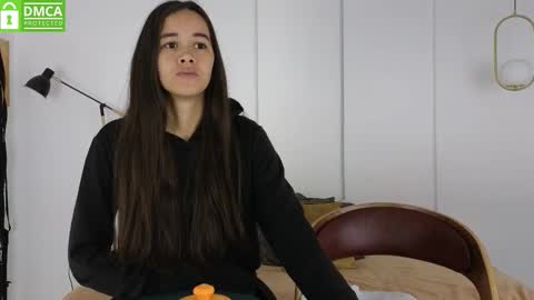 chanell and yina online show from 02.01.26