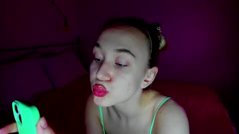 Sophia online show from 02.19.25