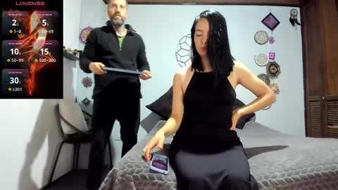 Snapshot of sexycolombian2022 chatting on 09.28.25 Antonioylola online show from 09.28.25