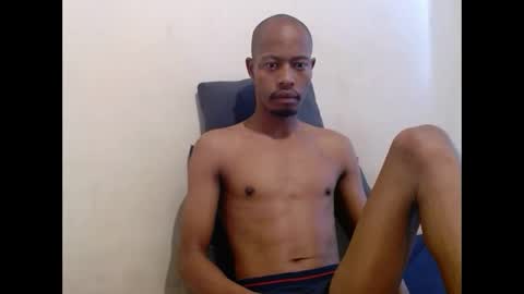 sexycouplexx01 online show from 02.23.26