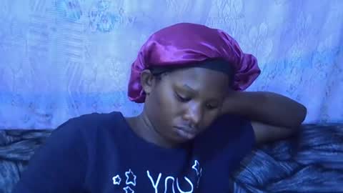 sexydoll002 online show from 10.18.25