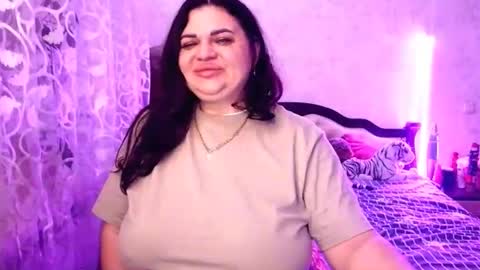 Snapshot of sexydollywoman chatting on 04.01.26 sexydollywoman online show from 04.01.26