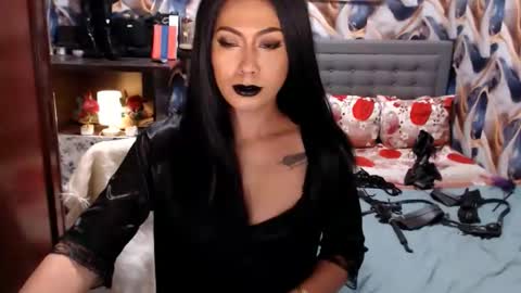 Goddess Dominant Margaux online show from 04.11.26